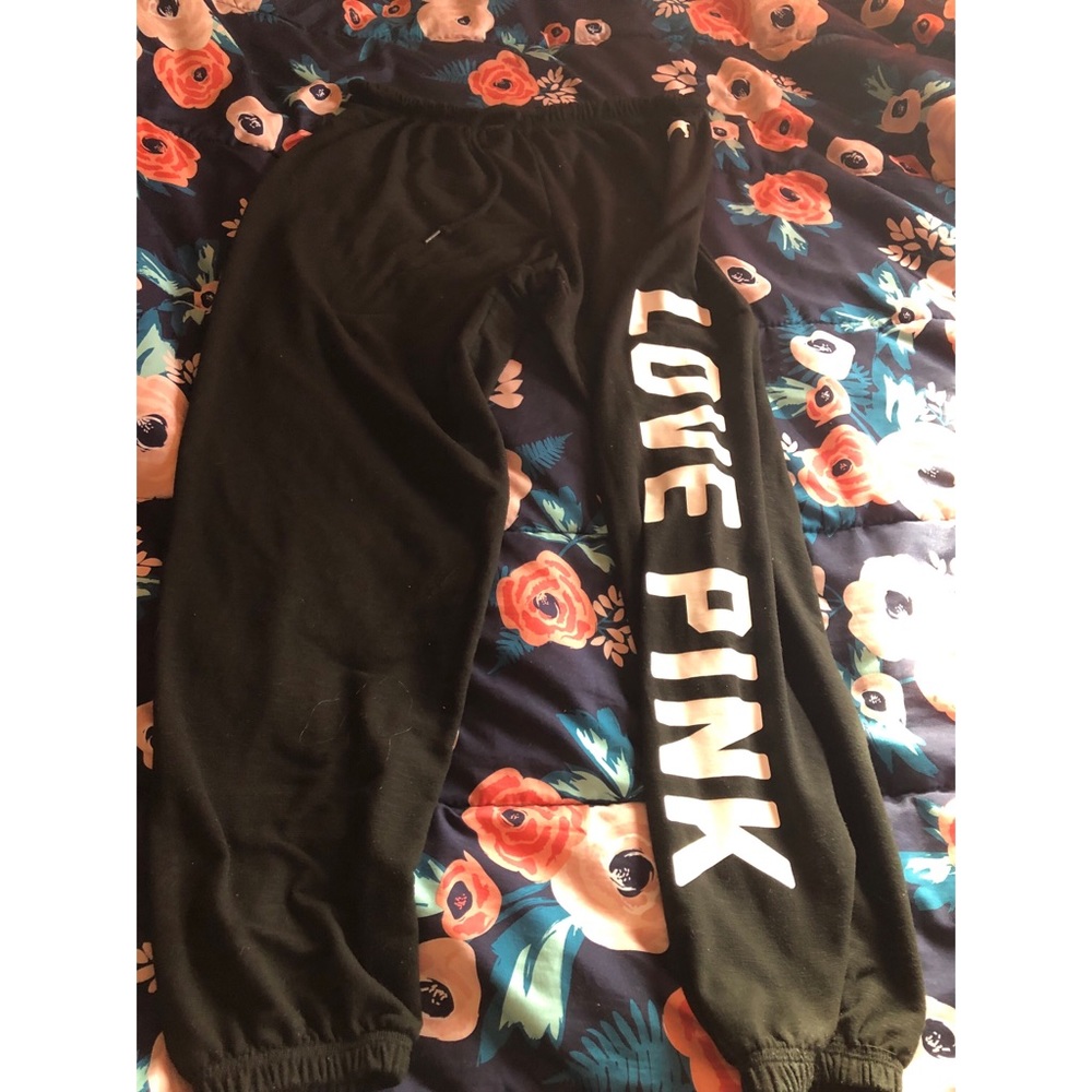 pink sweatpants